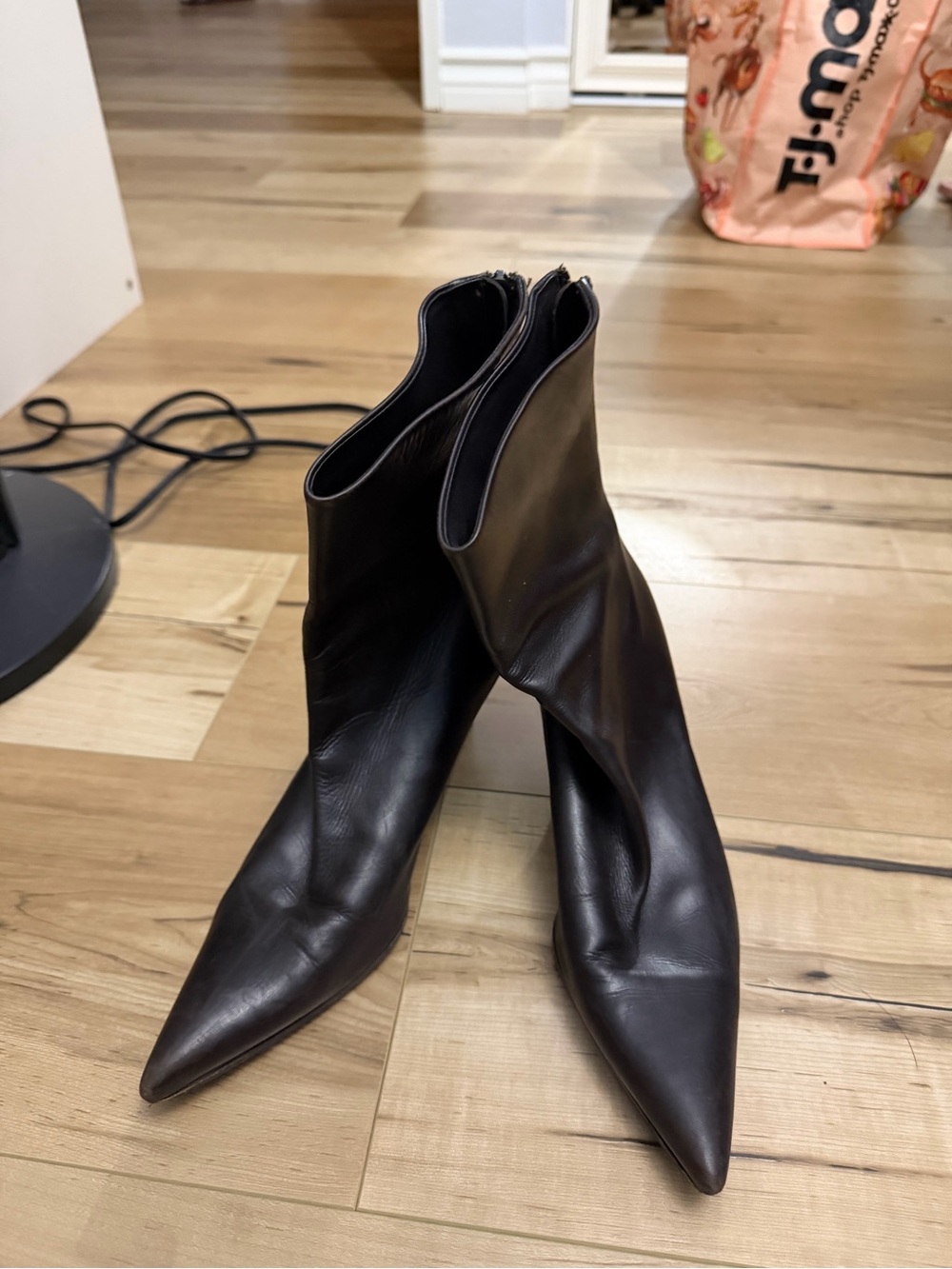 Helmut Lang Pointed Toe Black Leather Ankle Booties